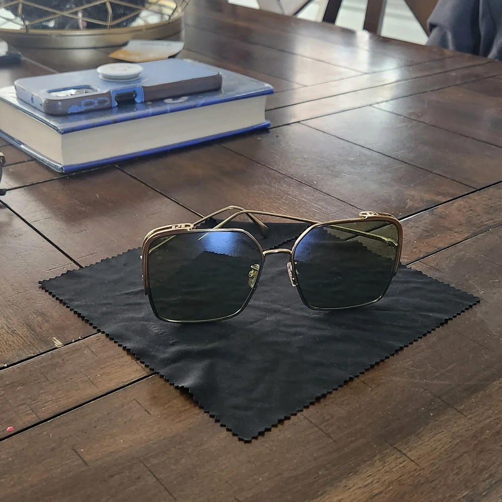 Fendi Gold Square Sunglasses - Picture 6 of 8